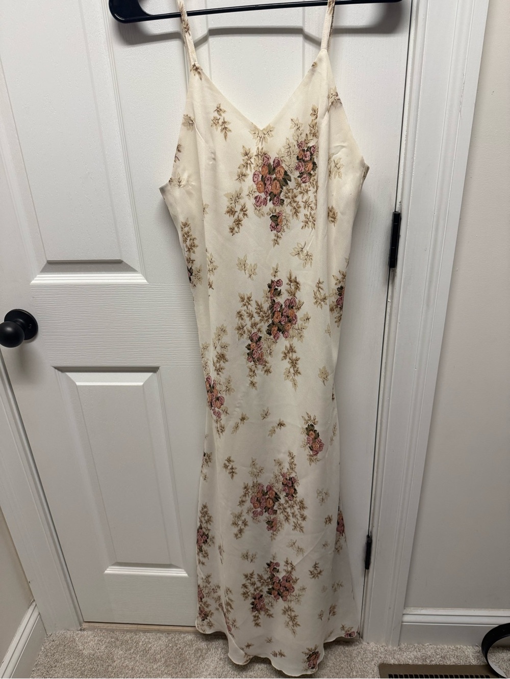 Vintage Y2K Floral Slip Dress in Cream with Pink Rose Print